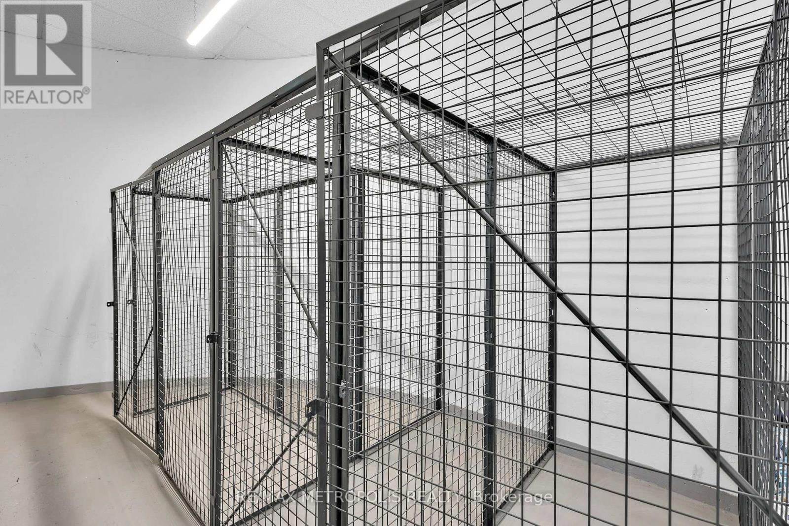 208 - 65 Curlew Drive, Toronto, Ontario  M3A 2P8 - Photo 35 - C12631980