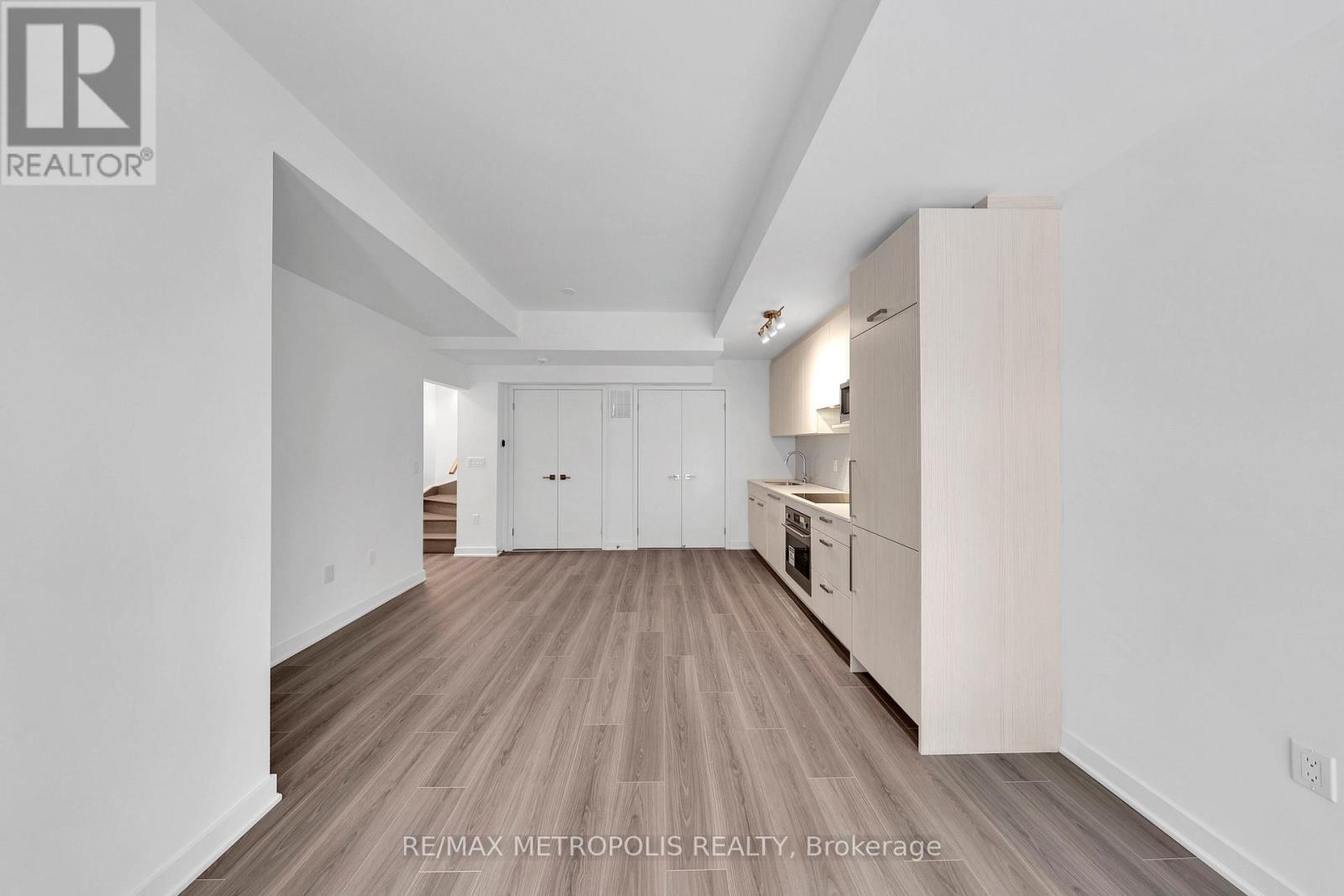 208 - 65 Curlew Drive, Toronto, Ontario  M3A 2P8 - Photo 9 - C12631980