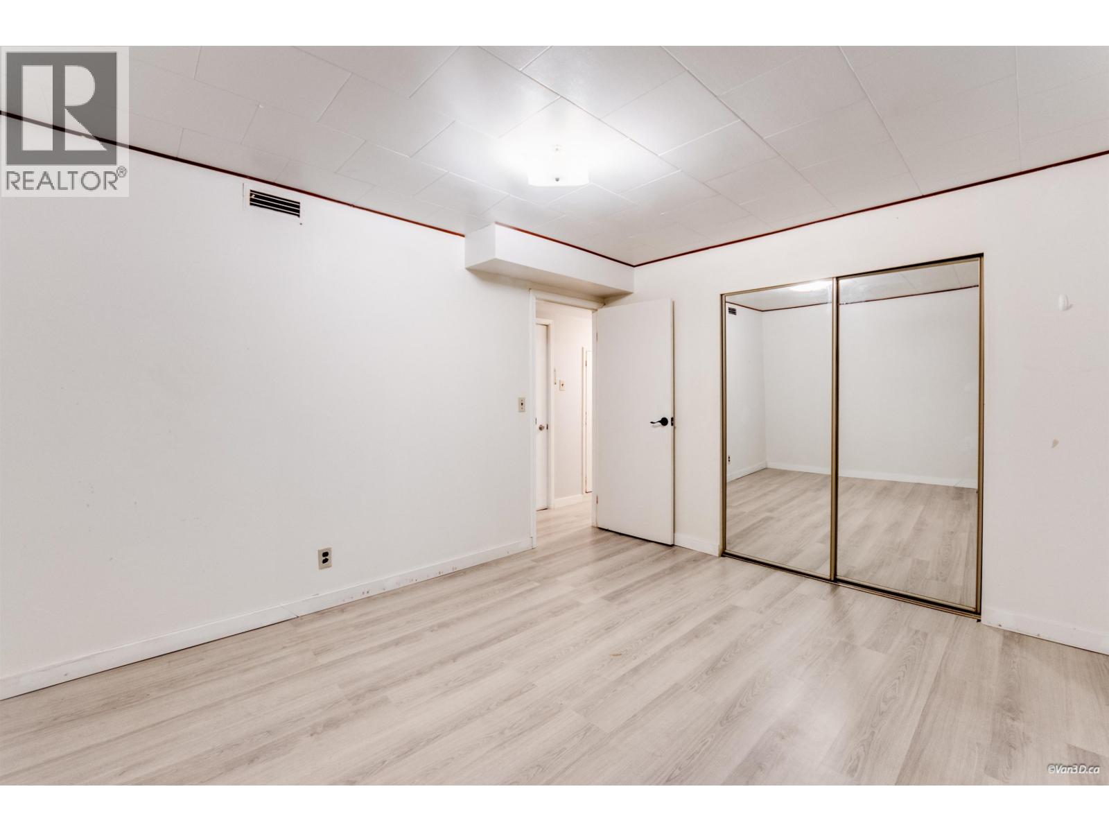 10 N Stratford Avenue, Burnaby, British Columbia  V5B 1K9 - Photo 29 - R3072998