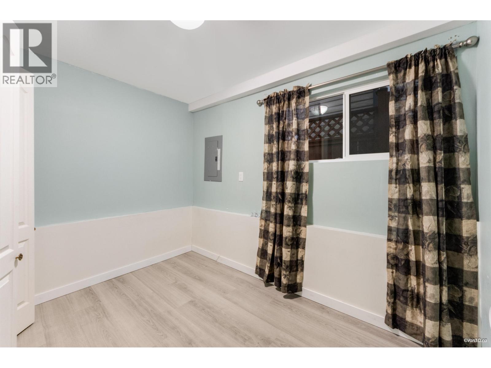 10 N Stratford Avenue, Burnaby, British Columbia  V5B 1K9 - Photo 31 - R3072998