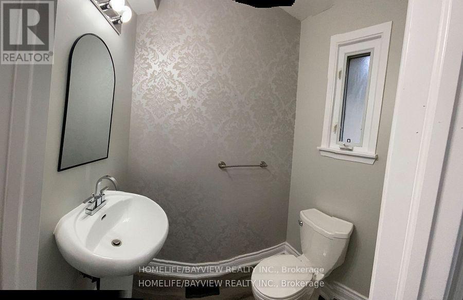 728 Beman Drive N, Newmarket, Ontario  L3Y 4Z2 - Photo 6 - N12631988