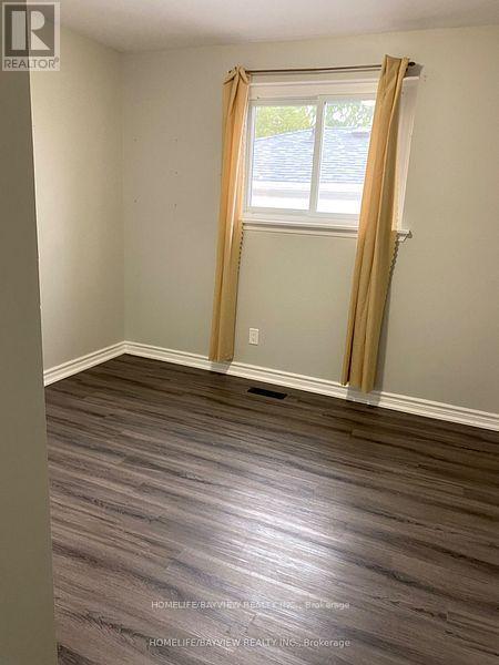 728 Beman Drive N, Newmarket, Ontario  L3Y 4Z2 - Photo 7 - N12631988