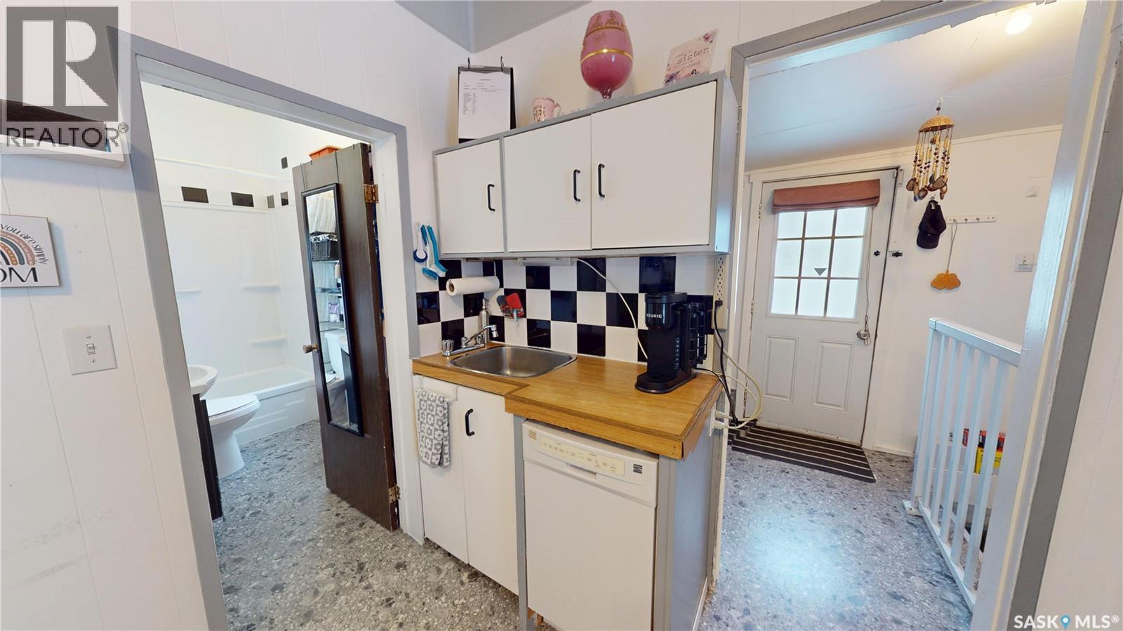 416 T Avenue S, Saskatoon, Saskatchewan  S7M 3B2 - Photo 8 - SK025603