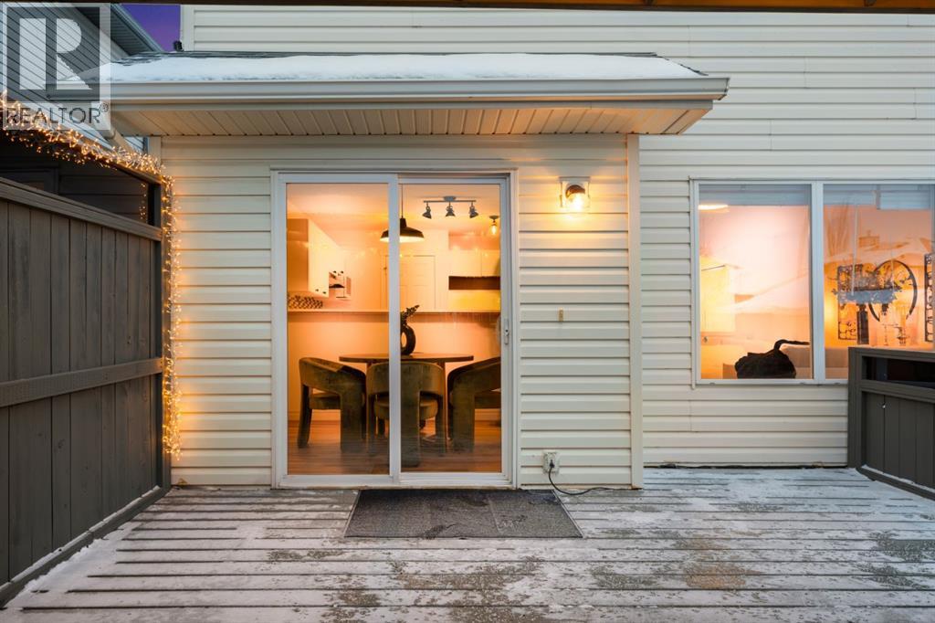 89 Crystalridge Close, Okotoks, Alberta  T1S 1W5 - Photo 33 - A2271460