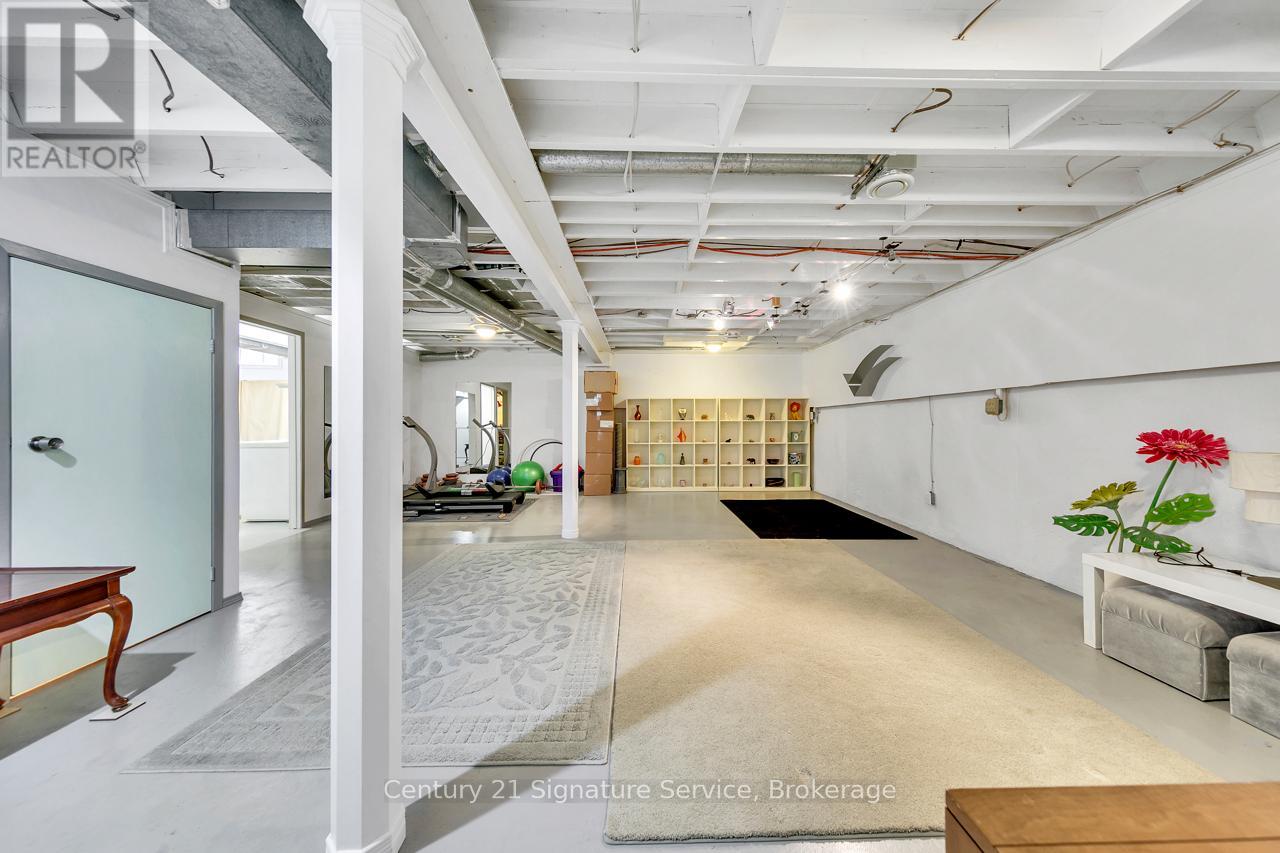 27 Northampton Street, Brampton, Ontario  L6S 3Y6 - Photo 37 - W12631984