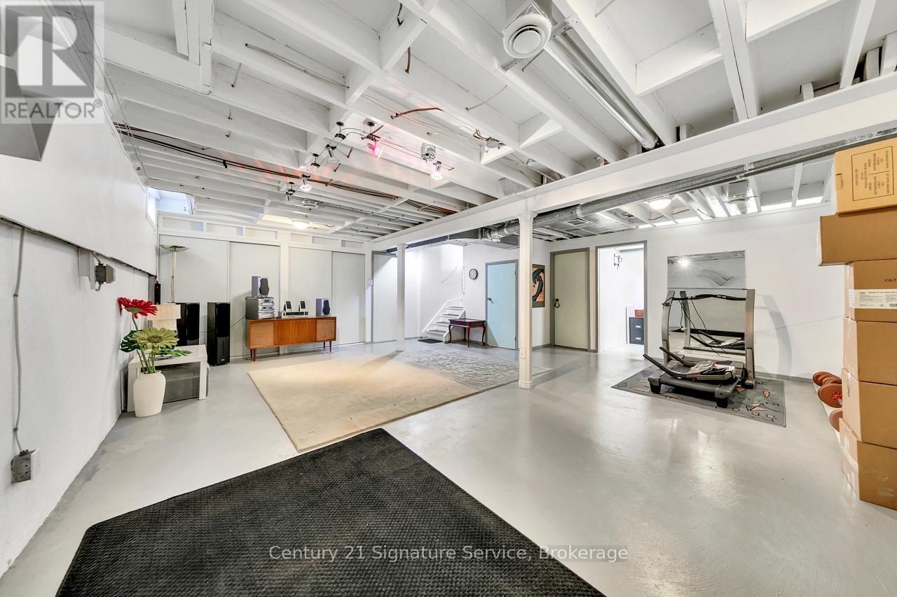 27 Northampton Street, Brampton, Ontario  L6S 3Y6 - Photo 39 - W12631984