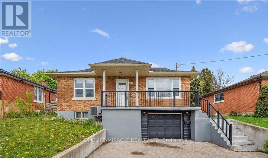 570 Victoria Street S, Kitchener, Ontario  N2M 3A8 - Photo 2 - X12631990