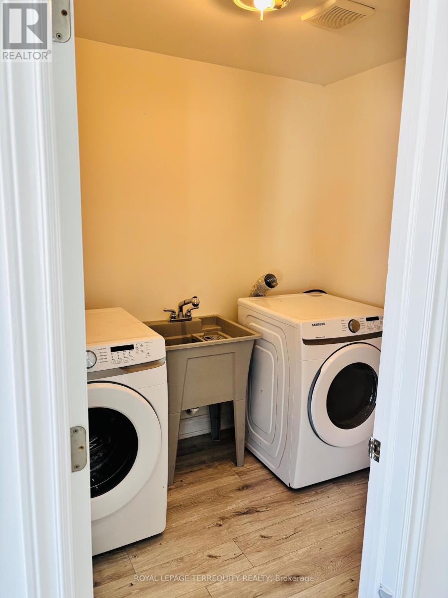 308 Nassau Street, Oshawa, Ontario  L1J 4A8 - Photo 8 - E12628880