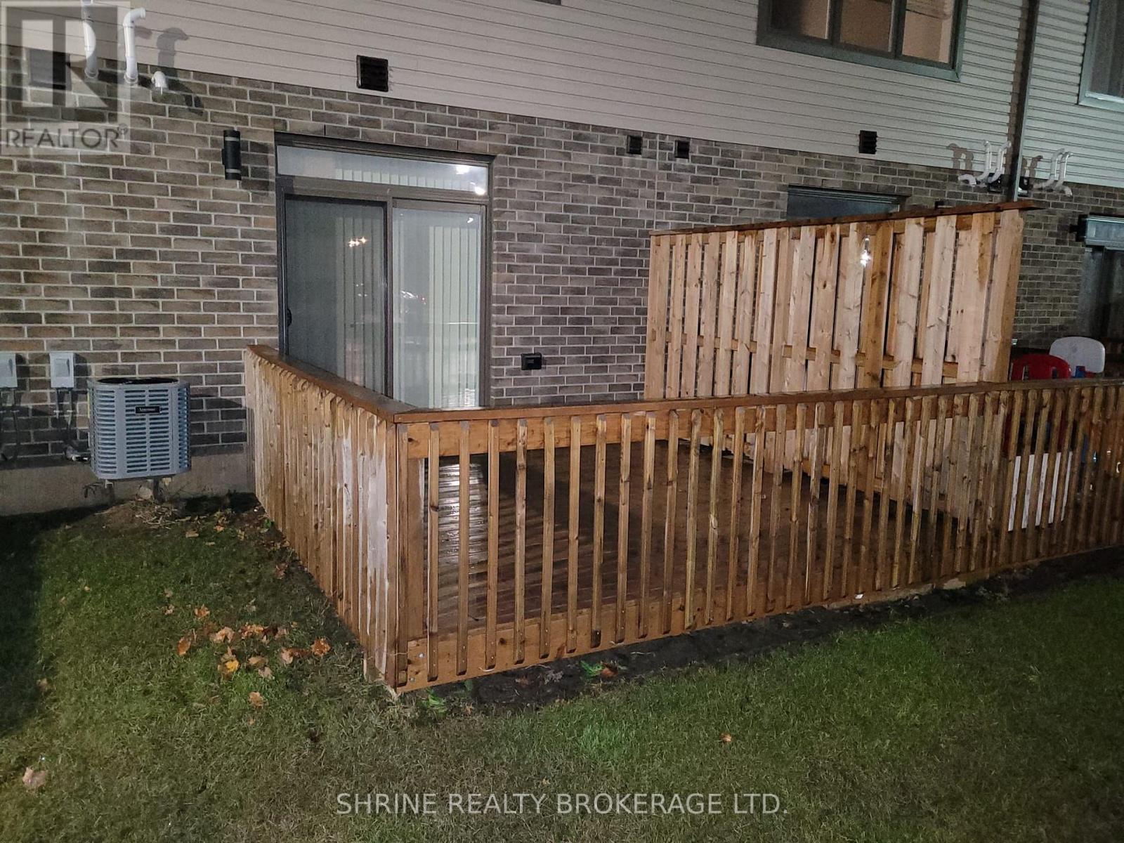 51 - 2070 Meadowgate Boulevard, London South, Ontario  N6M 0H5 - Photo 16 - X12632022