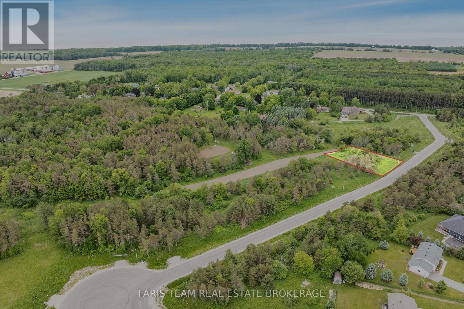 Lot 33 Rue Eric, Tiny, Ontario  L9M 0H1 - Photo 2 - S12450119