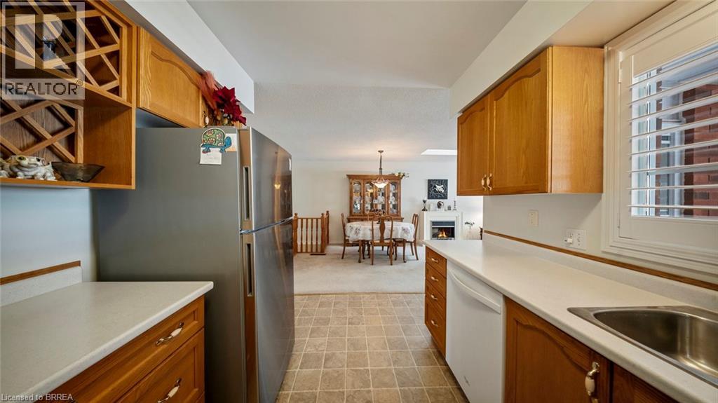 570 West Street Unit# 20, Brantford, Ontario  N3R 7Y7 - Photo 18 - 40793092