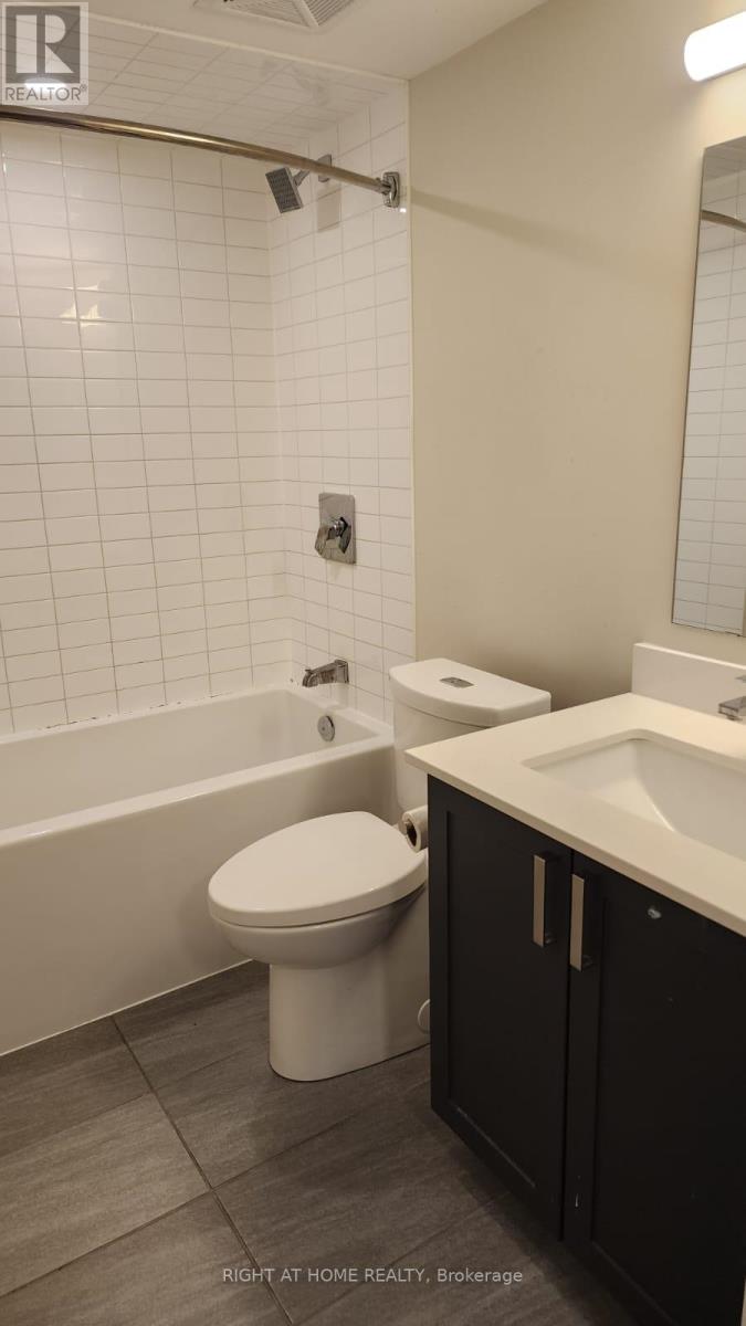 719 - 38 Monte Kwinter Court, Toronto (Clanton Park), Ontario  M3H 0E2 - Photo 4 - C12632004