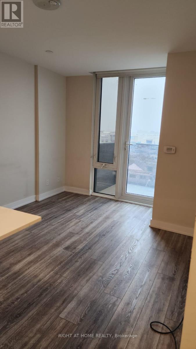 719 - 38 Monte Kwinter Court, Toronto (Clanton Park), Ontario  M3H 0E2 - Photo 5 - C12632004