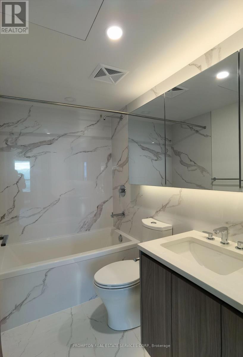 7709 - 3 Concord Cityplace Way, Toronto, Ontario  M5V 0X4 - Photo 6 - C12618384