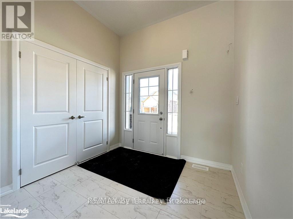 58 Nicort Road, Wasaga Beach, Ontario  L9Z 0N4 - Photo 2 - S12632030