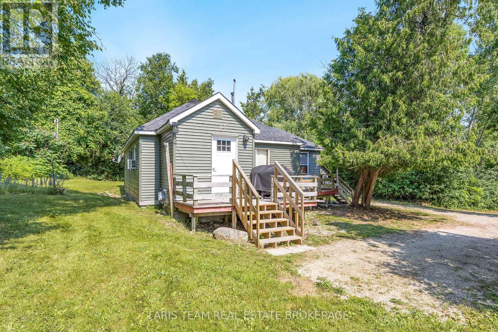 13 Arthur Street, Collingwood, Ontario  L9Y 3Z1 - Photo 6 - S12548346