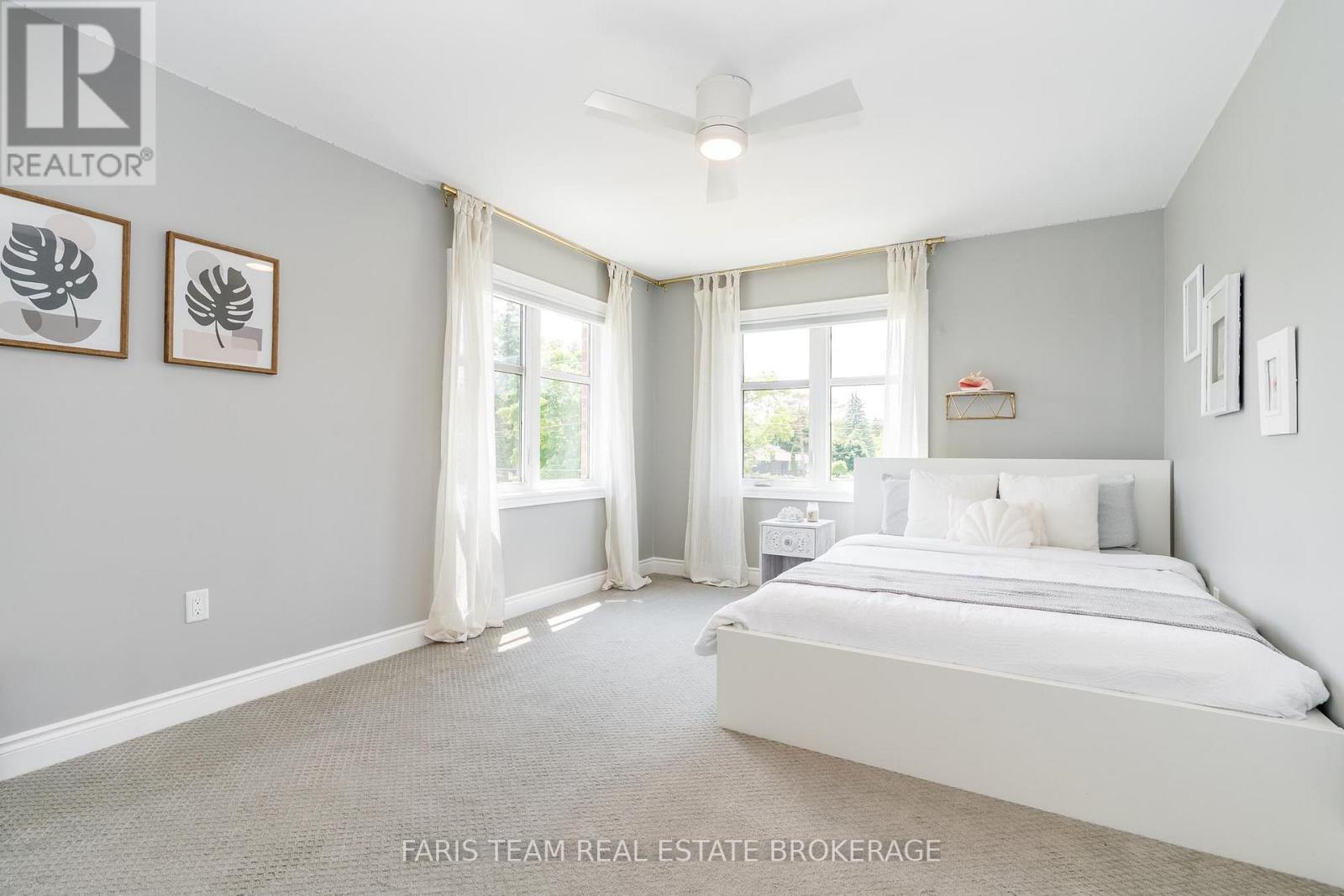 38 Nelson Street, Clearview, Ontario  L0M 1G0 - Photo 27 - S12562388