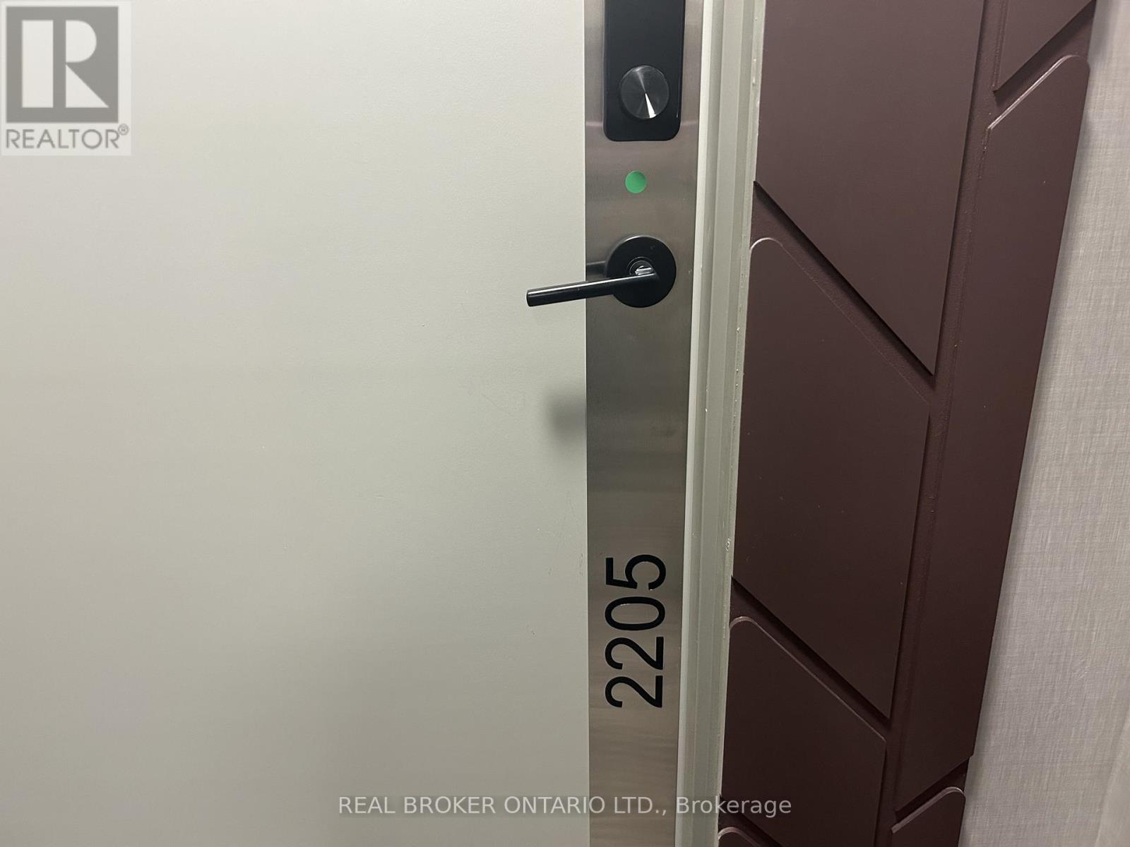 2205 - 5105 Hurontario Street, Mississauga, Ontario  L4Z 3X7 - Photo 5 - W12629270