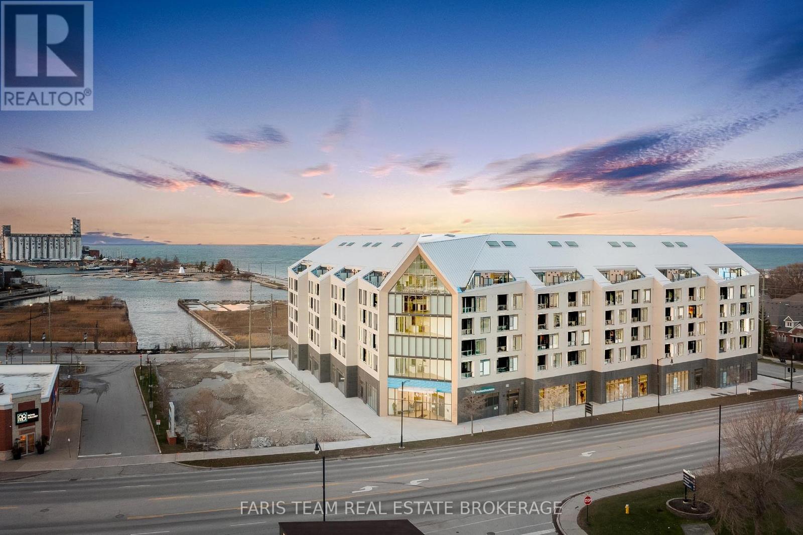 621 - 31 Huron Street, Collingwood, Ontario  L0G 1V0 - Photo 3 - S12569220