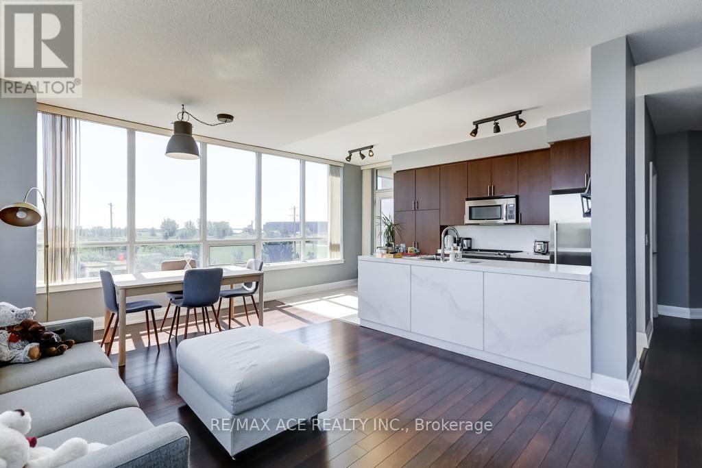 315 - 1060 Sheppard Avenue W, Toronto, Ontario M3K 2C9 - Photo 10 - W12632000