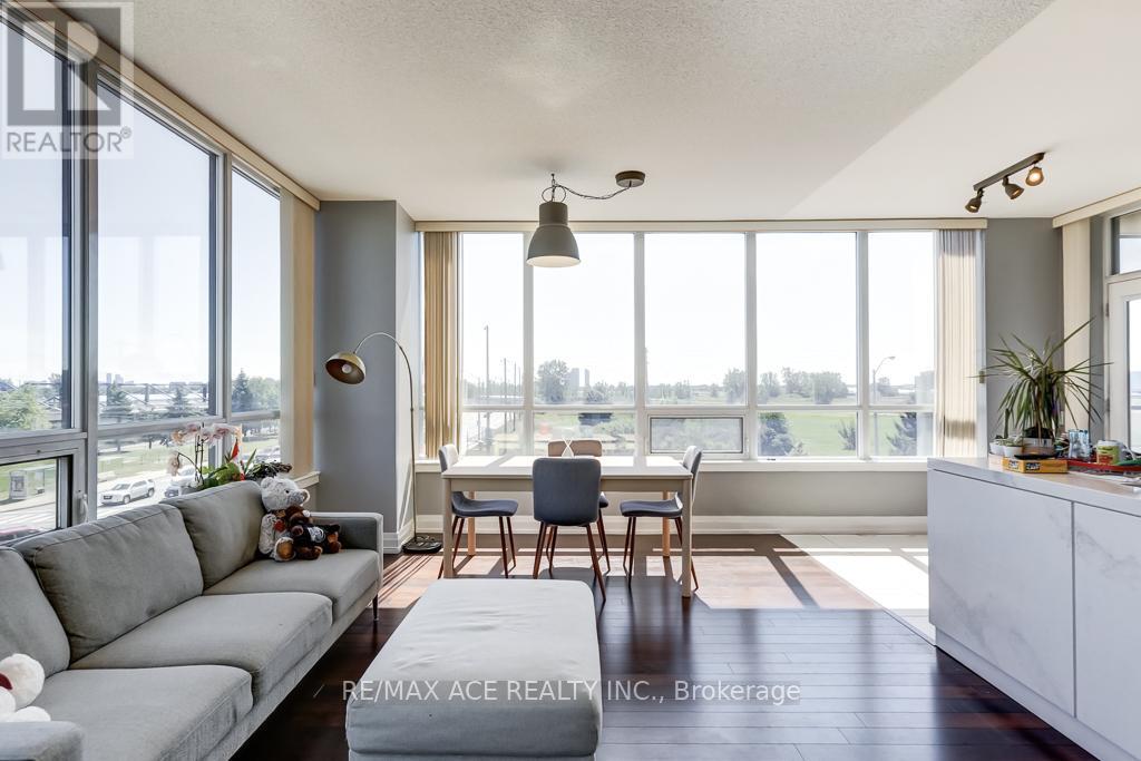 315 - 1060 Sheppard Avenue W, Toronto, Ontario  M3K 2C9 - Photo 9 - W12632000