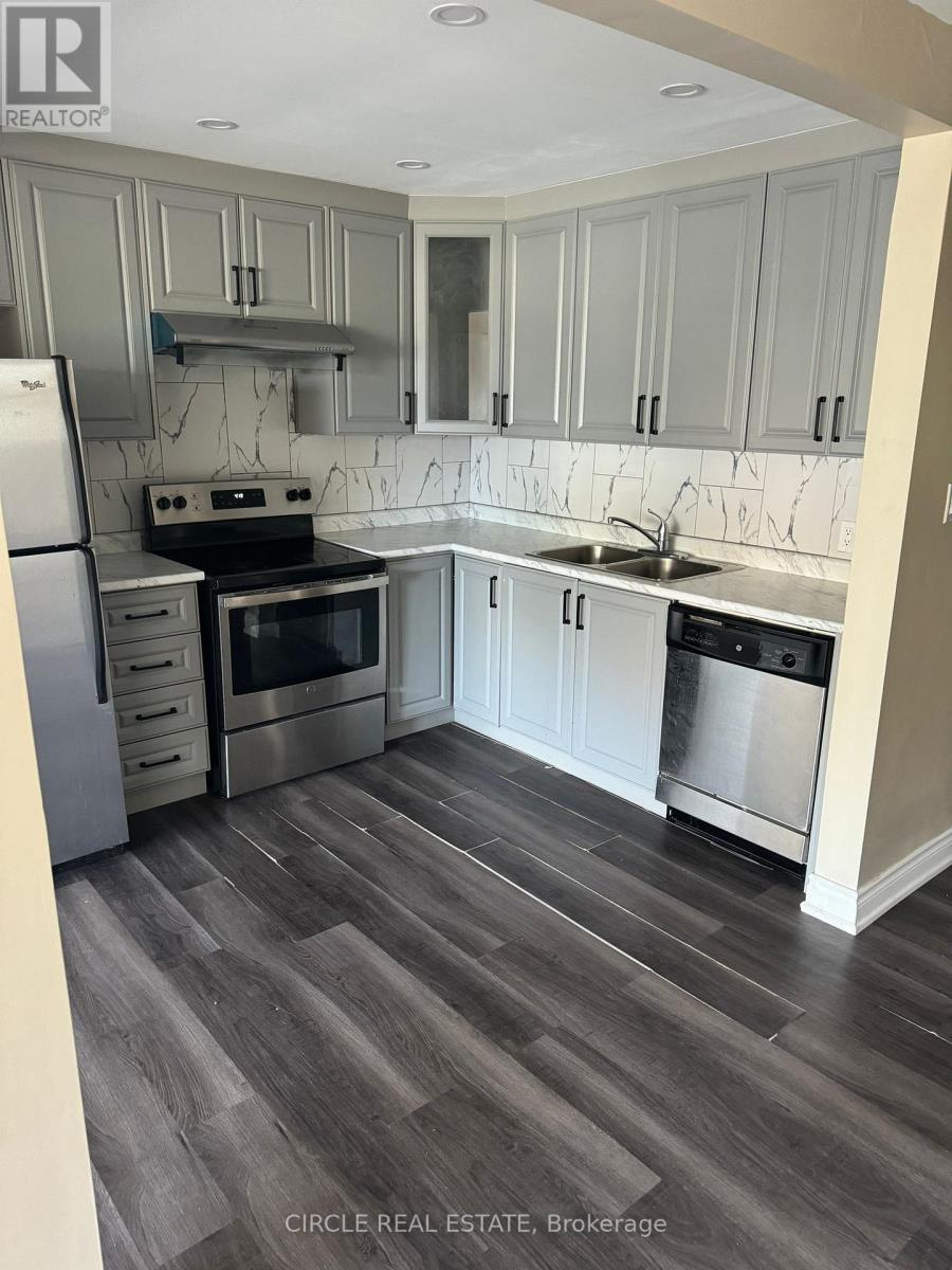 3828 Bloor Street W, Toronto (Islington-City Centre West), Ontario  M9B 1K8 - Photo 6 - W12632018