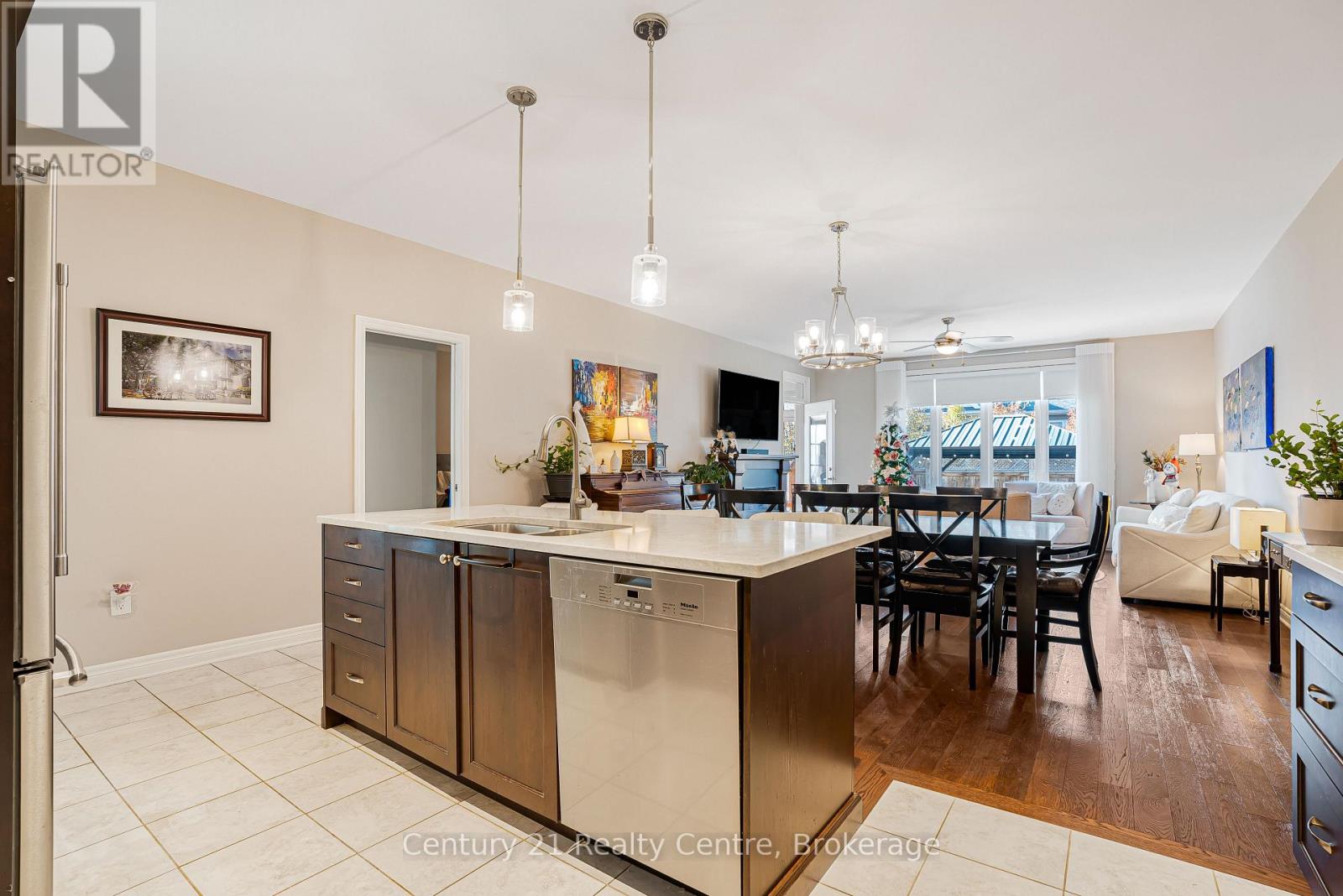 62 Andrew Lane, Thorold, Ontario  L2V 0E4 - Photo 10 - X12630868