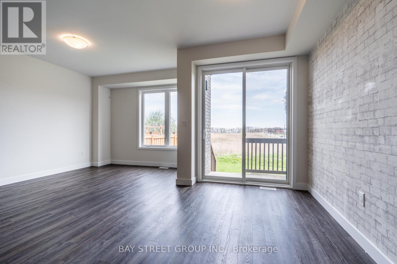 6 Bedrock Drive, Hamilton (Stoney Creek), Ontario  L8J 0K6 - Photo 12 - X12631996