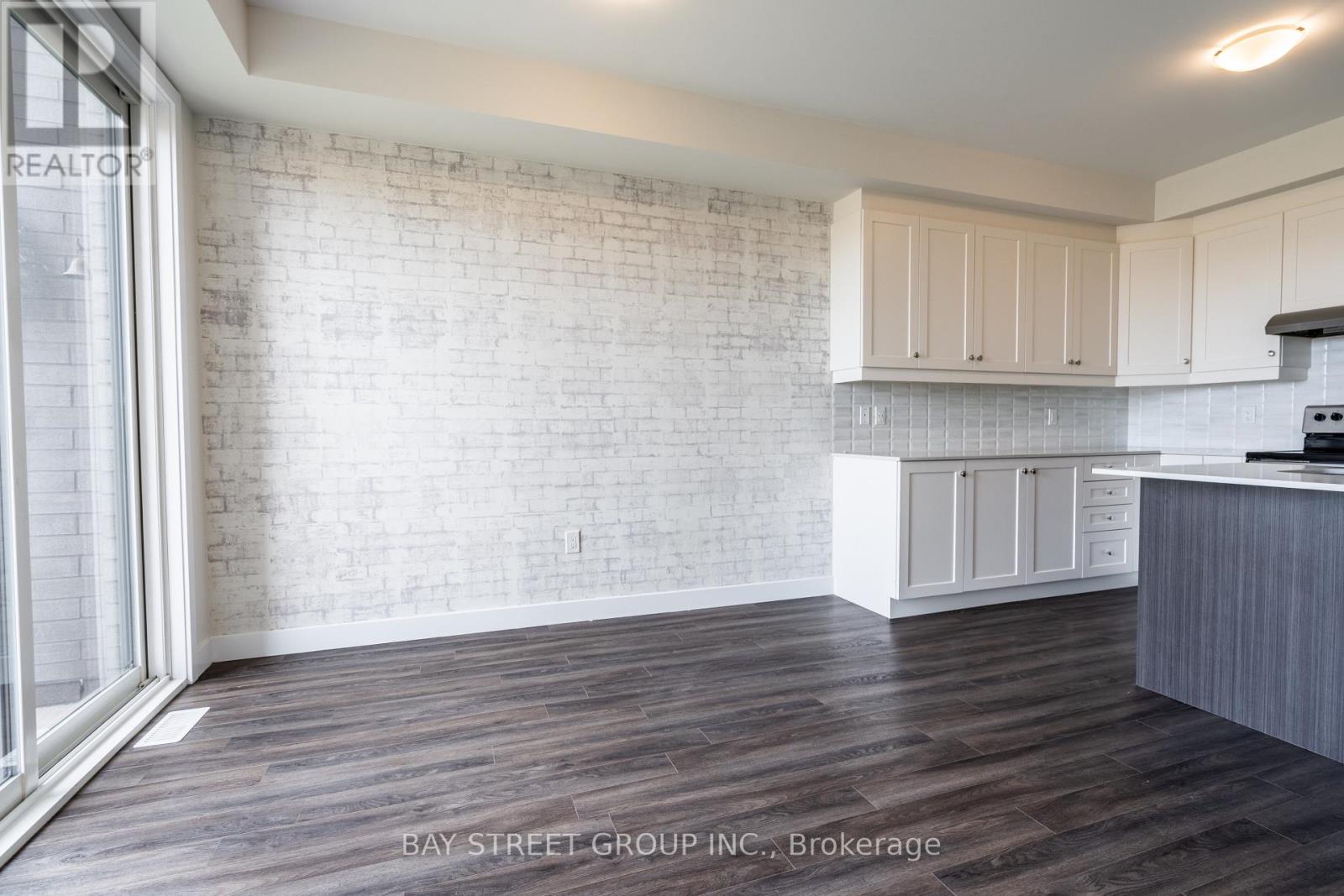 6 Bedrock Drive, Hamilton (Stoney Creek), Ontario  L8J 0K6 - Photo 13 - X12631996