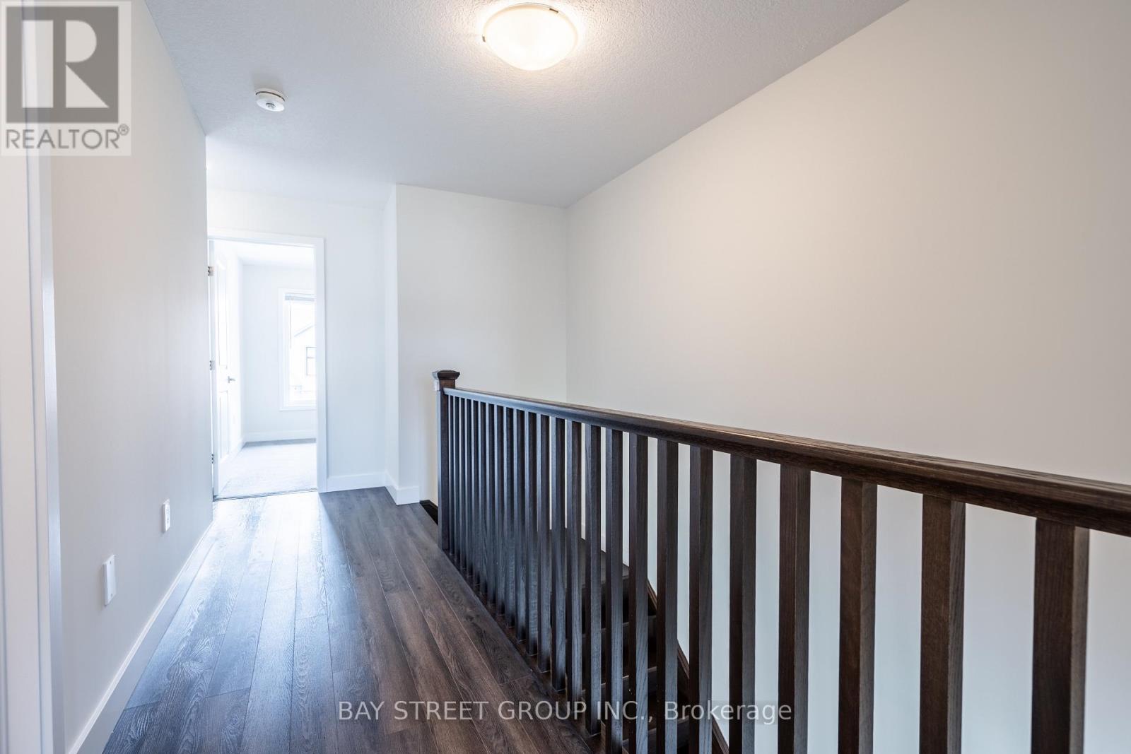 6 Bedrock Drive, Hamilton (Stoney Creek), Ontario  L8J 0K6 - Photo 17 - X12631996