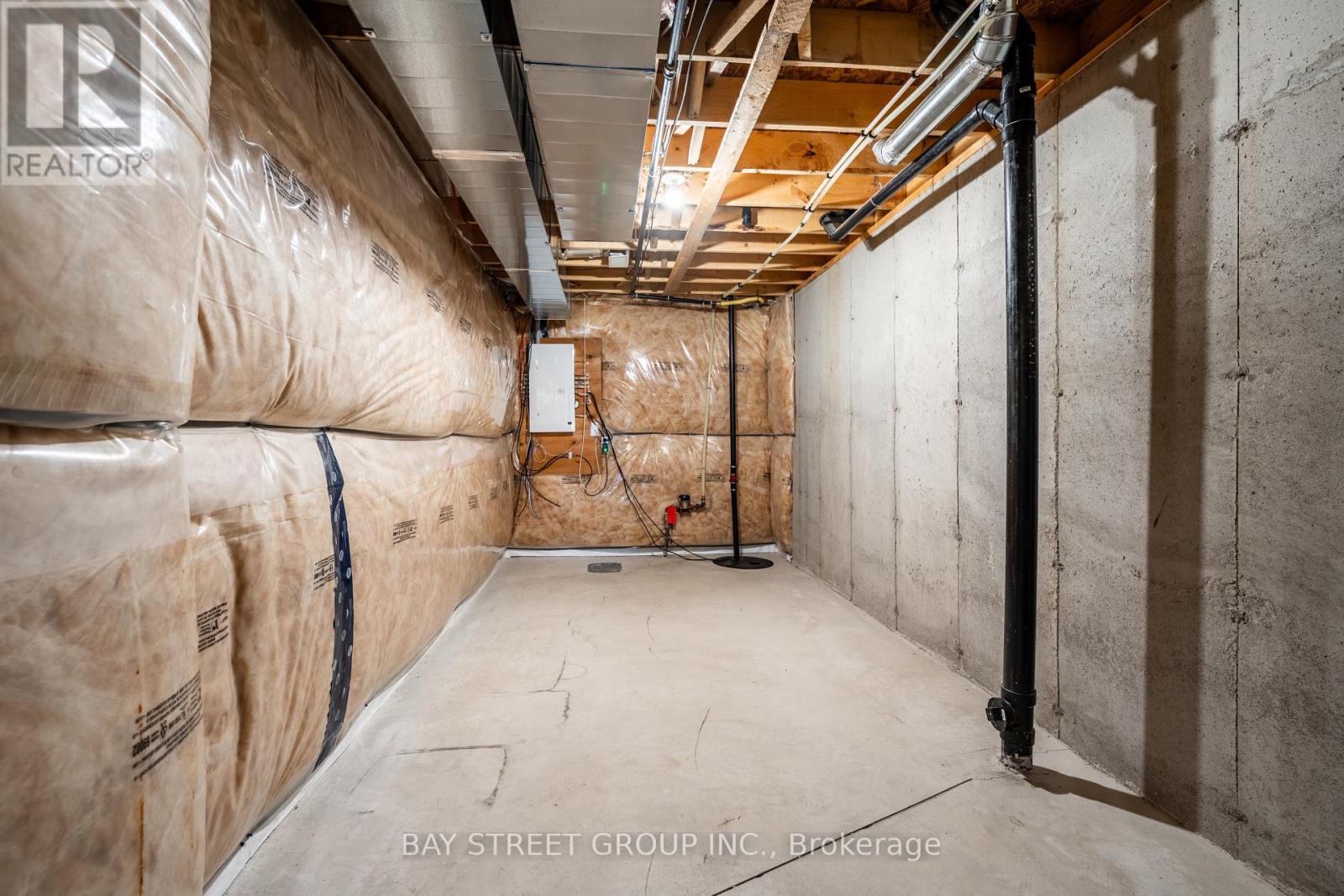 6 Bedrock Drive, Hamilton (Stoney Creek), Ontario  L8J 0K6 - Photo 35 - X12631996