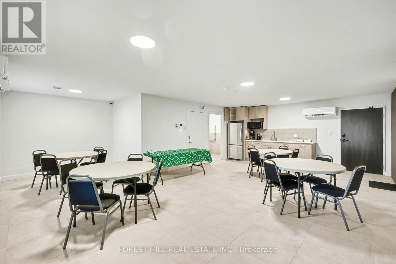 112 - 20 Hillside Meadow Drive, Quinte West, Ontario K8V 0J7 - Photo 24 - X12632006