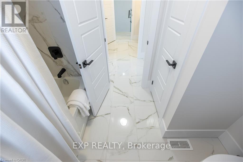 Lot 2 Avery Place, Perth East, Ontario  N0K 1M0 - Photo 34 - X12632032