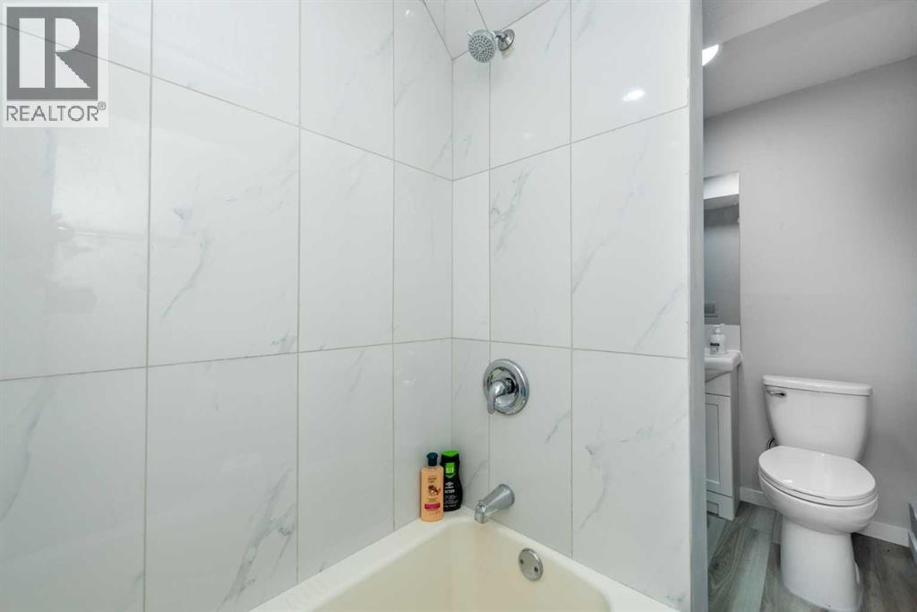 2210 35 Street Se, Calgary, Alberta T2B 0X1 - Photo 22 - A2267550