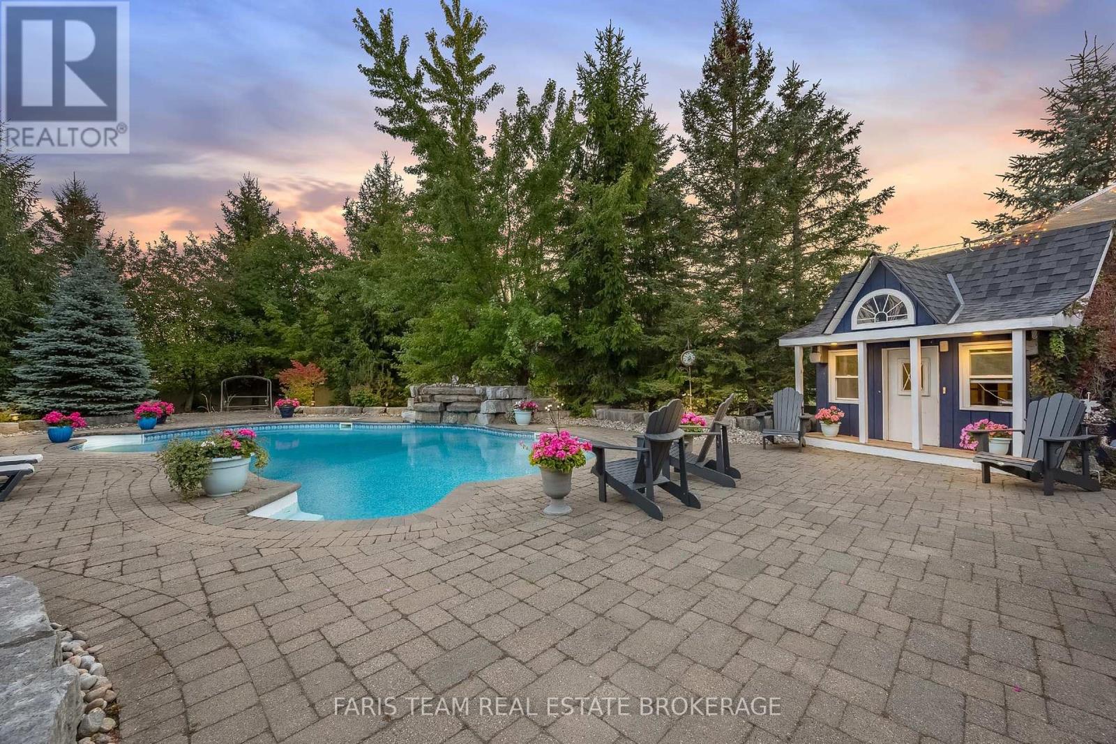 2 Evergreen Lane, Essa, Ontario  L0L 2N0 - Photo 48 - N12434973