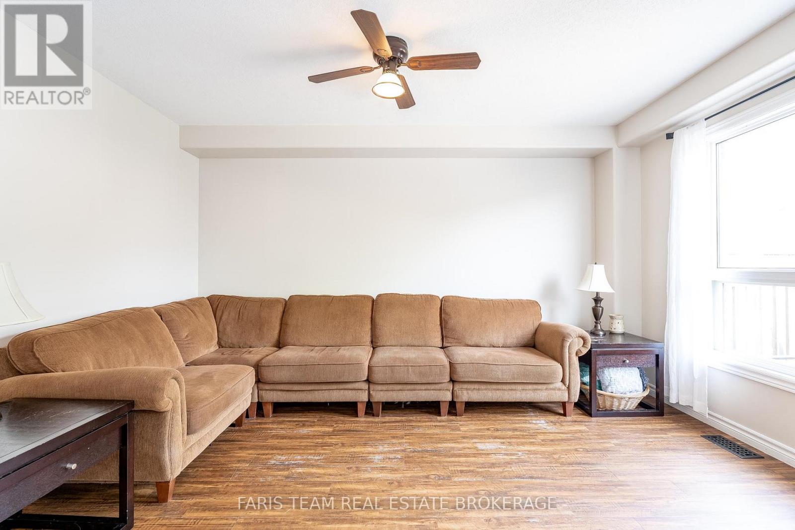 34 Quigley Street, Essa, Ontario  L0M 1B5 - Photo 10 - N12437163