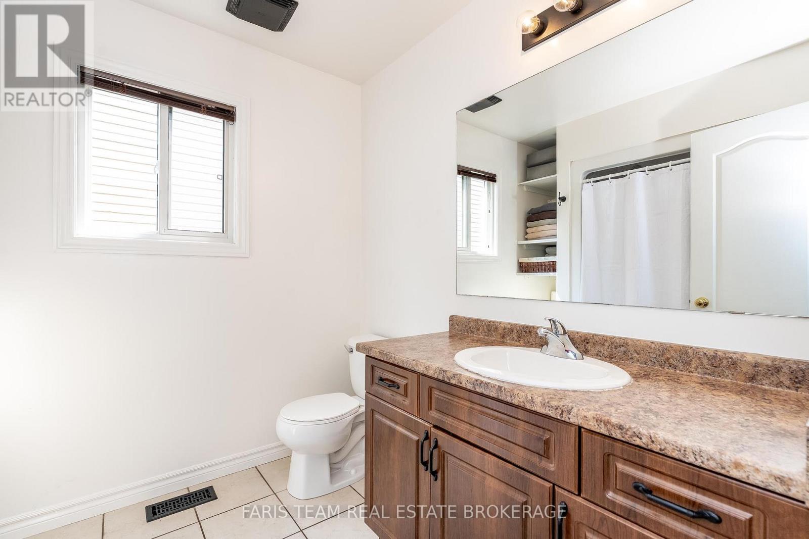 34 Quigley Street, Essa, Ontario  L0M 1B5 - Photo 17 - N12437163