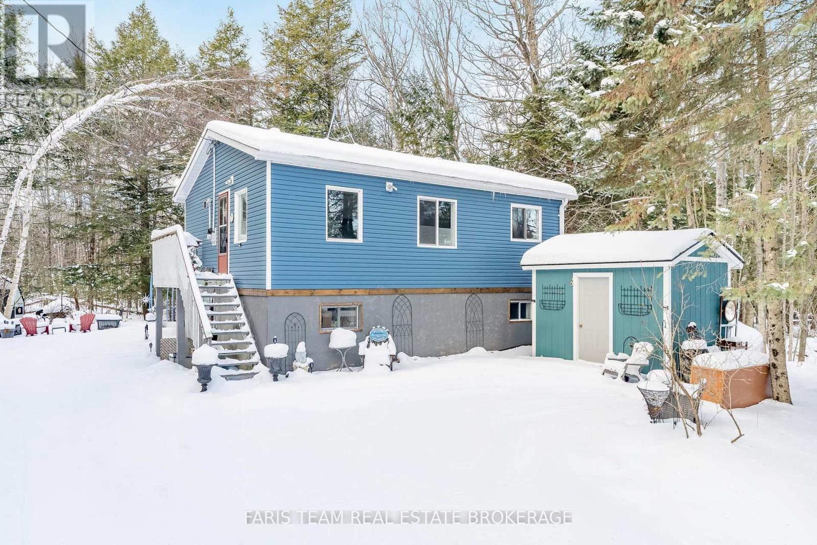 43 MANITOU CRESCENT, Tiny, Ontario