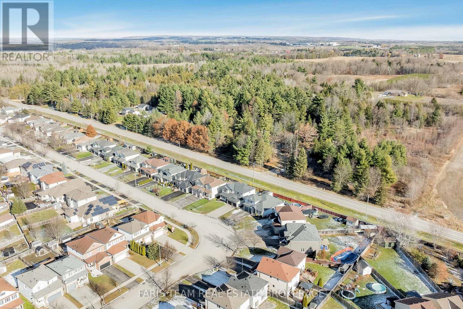 54 Stonemount Crescent, Essa (Angus), Ontario  L3W 0C5 - Photo 34 - N12547934