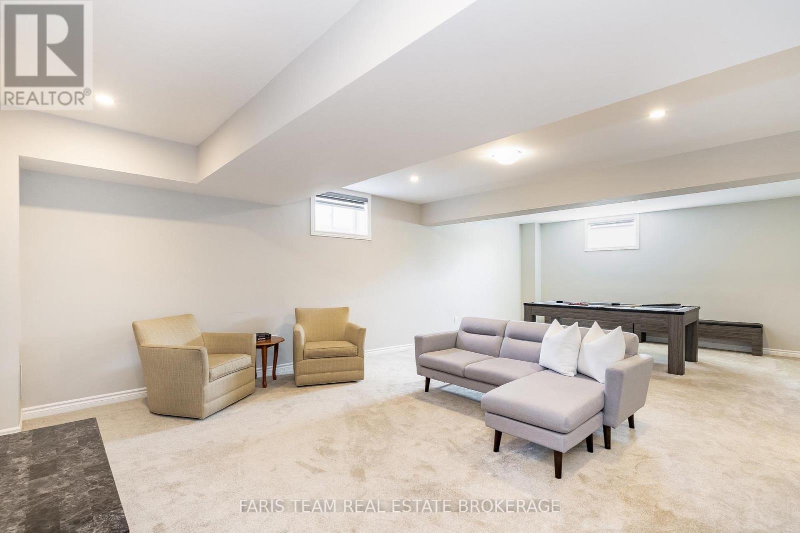 227 Mowat Street N, Clearview, Ontario  L0M 1S0 - Photo 23 - S12451248