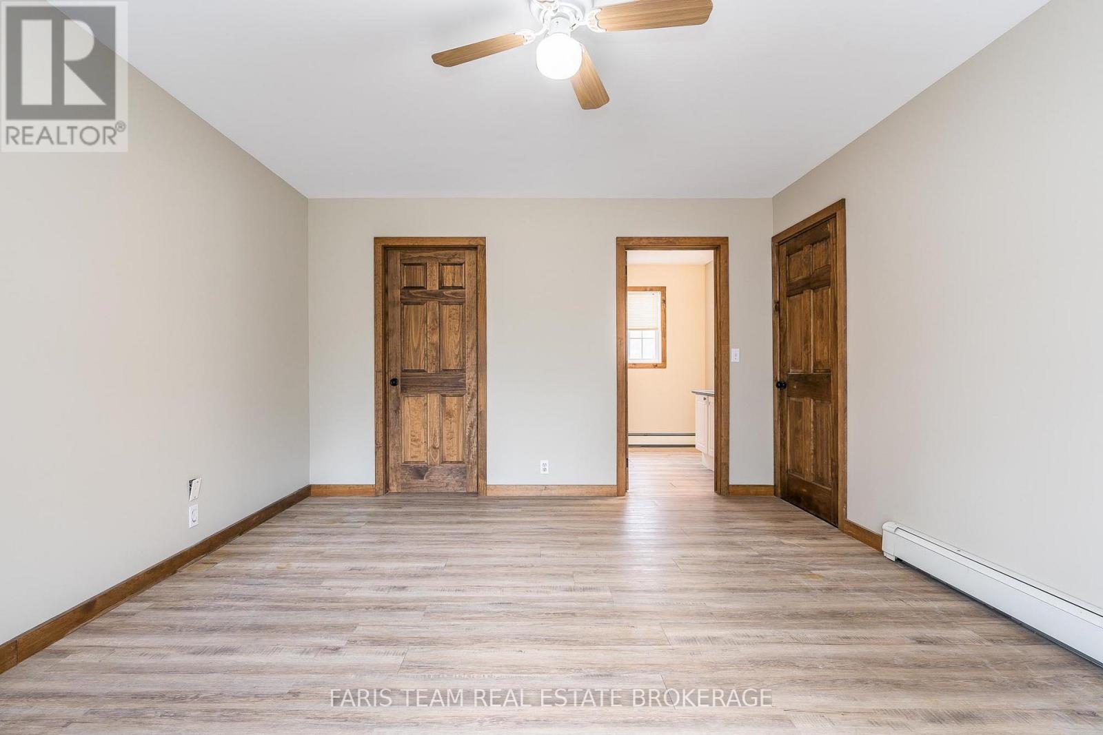 7516 Island Crescent, Ramara, Ontario  L0K 2B0 - Photo 19 - S12574144