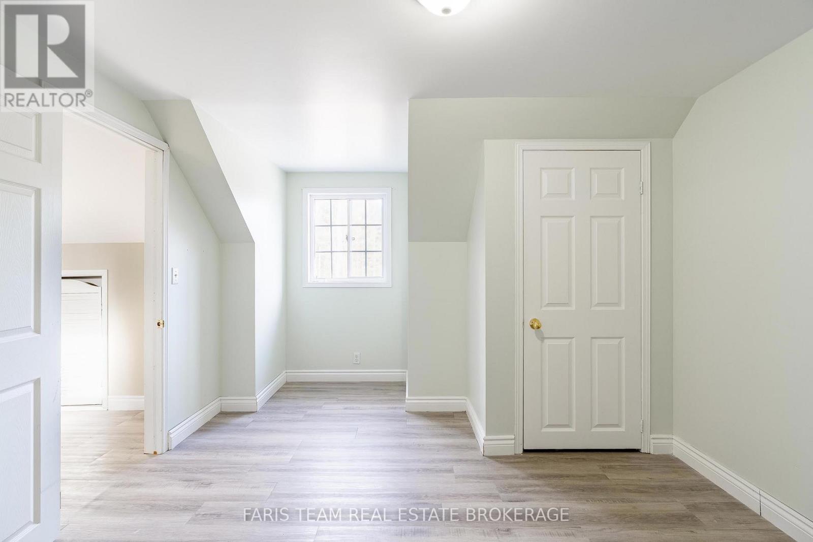 7516 Island Crescent, Ramara, Ontario  L0K 2B0 - Photo 24 - S12574144