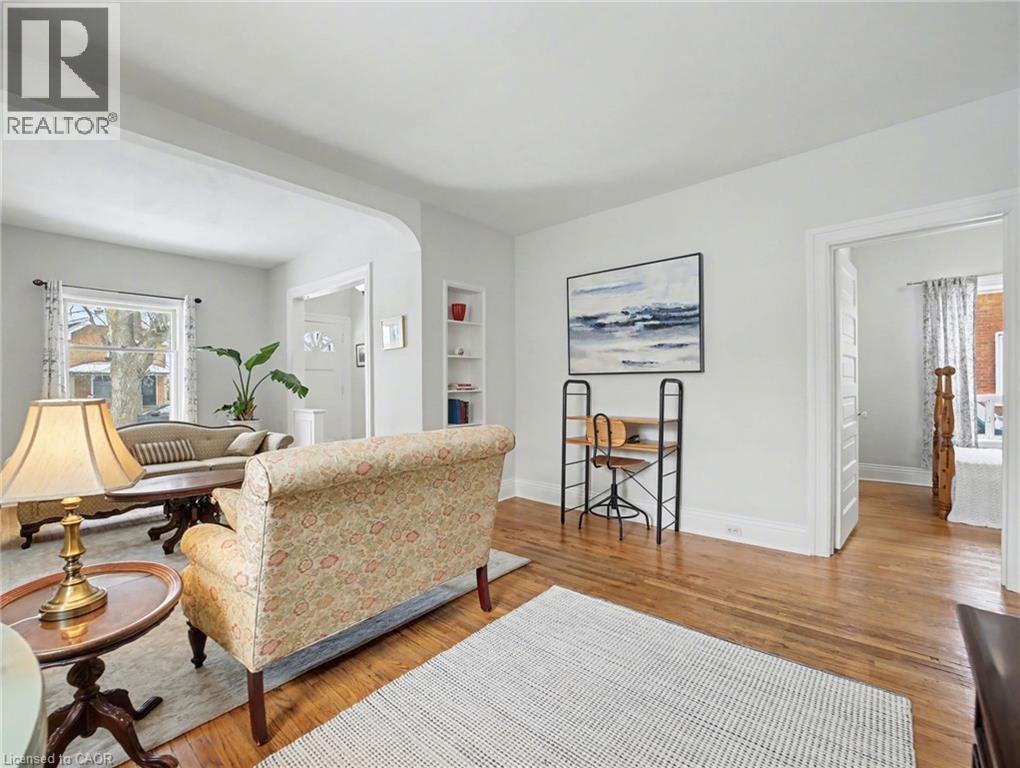 11 Wells Avenue, Brantford, Ontario  N3R 4J3 - Photo 10 - 40793809