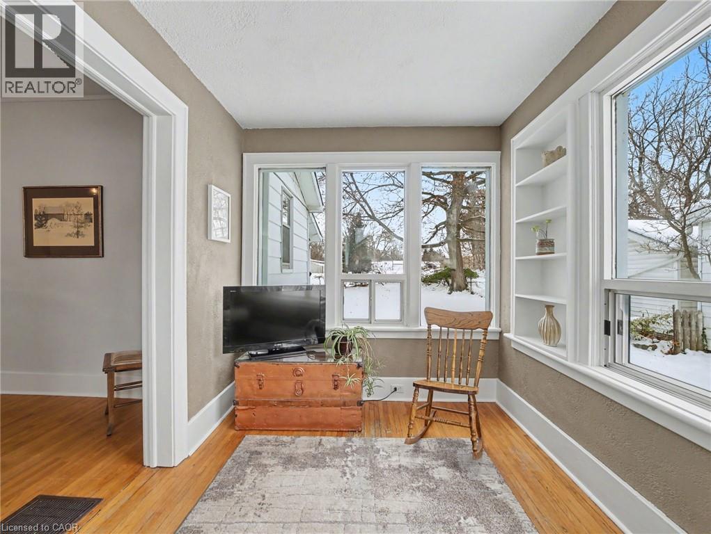 11 Wells Avenue, Brantford, Ontario  N3R 4J3 - Photo 16 - 40793809