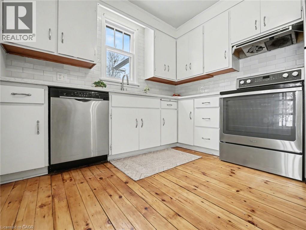 11 Wells Avenue, Brantford, Ontario  N3R 4J3 - Photo 22 - 40793809