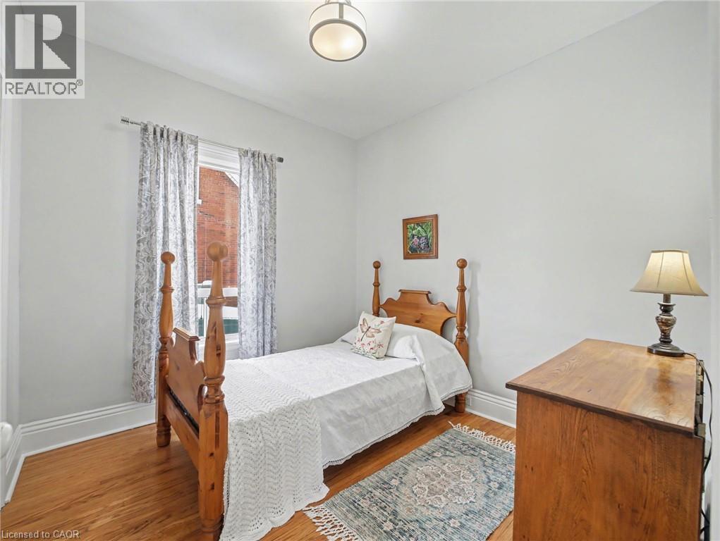 11 Wells Avenue, Brantford, Ontario  N3R 4J3 - Photo 27 - 40793809