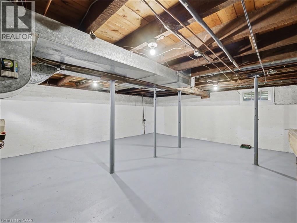 11 Wells Avenue, Brantford, Ontario  N3R 4J3 - Photo 32 - 40793809