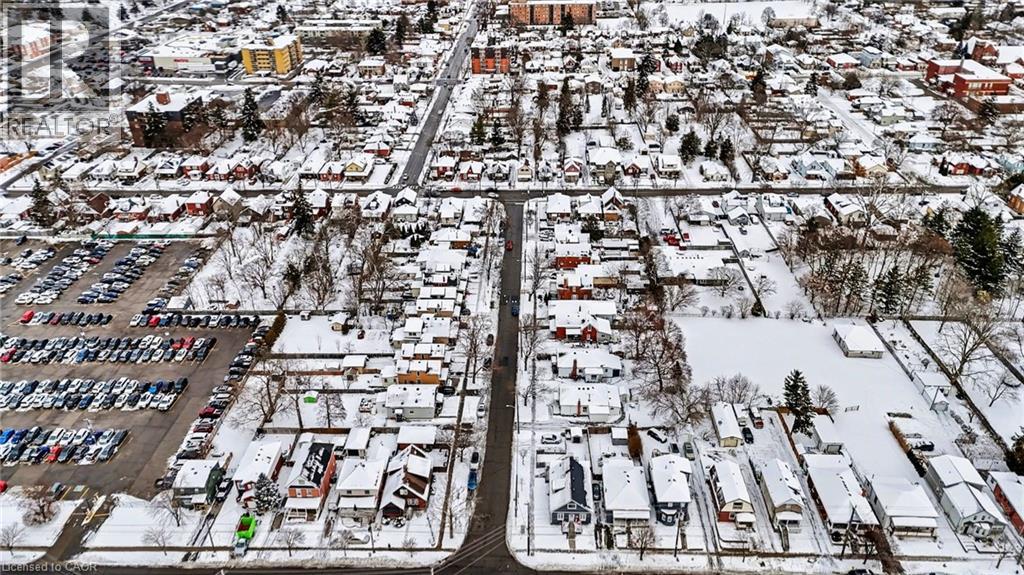 11 Wells Avenue, Brantford, Ontario  N3R 4J3 - Photo 44 - 40793809