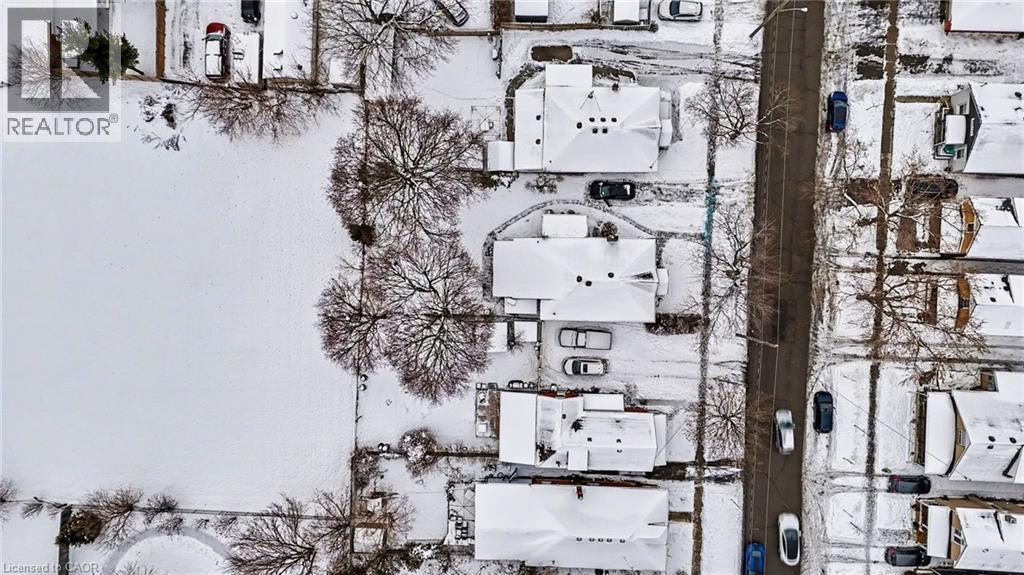 11 Wells Avenue, Brantford, Ontario  N3R 4J3 - Photo 48 - 40793809