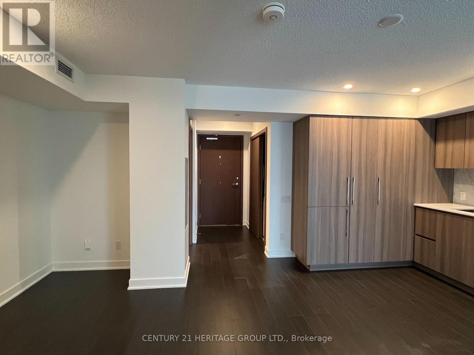 2210 - 19 Bathurst Street, Toronto, Ontario  M5V 2P1 - Photo 18 - C12632052